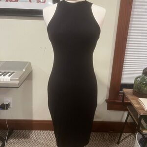 Elegant Black Sleeveless Dress